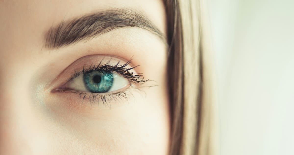 i-LuxLuna: Advanced Firming Eye Cream: No Needles, Just Results